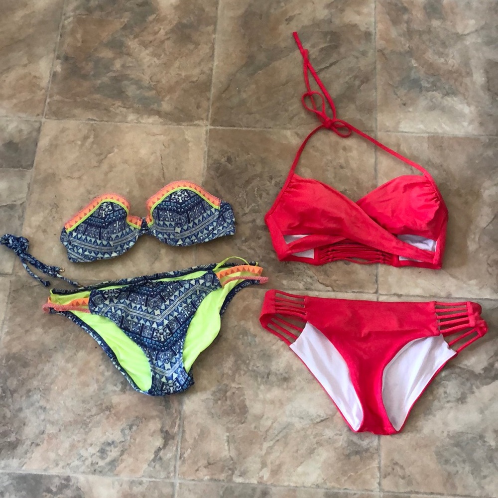 Victoria’s Secret Bathing Suit Bundle - M/L